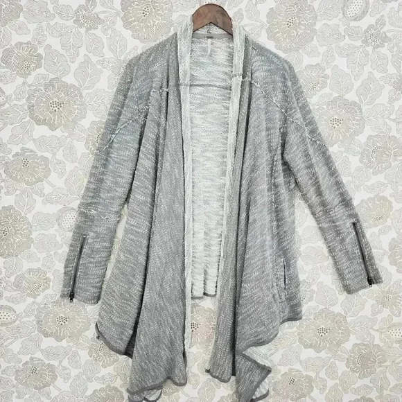 Free People Womens Gray Knit Cardigan Sweater Open front Waterfall  Zipper M - Picture 1 of 6